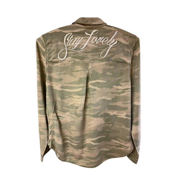 American Eagle Camo Stay Lovely Boyfriend Fit Button Down Shirt - Picture 6 of 8